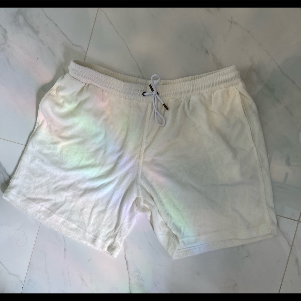 Soft white cotton shorts